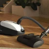 Miele Classic C1 Cat & Dog Powerline - Sbbn0