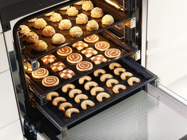 genuine_miele_baking_tray_4.webp Miele Genuine Baking Tray