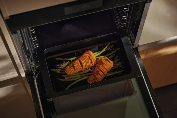 Miele Gourmet Casserole Dish