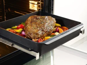Miele Induction Gourmet Casserole Dish